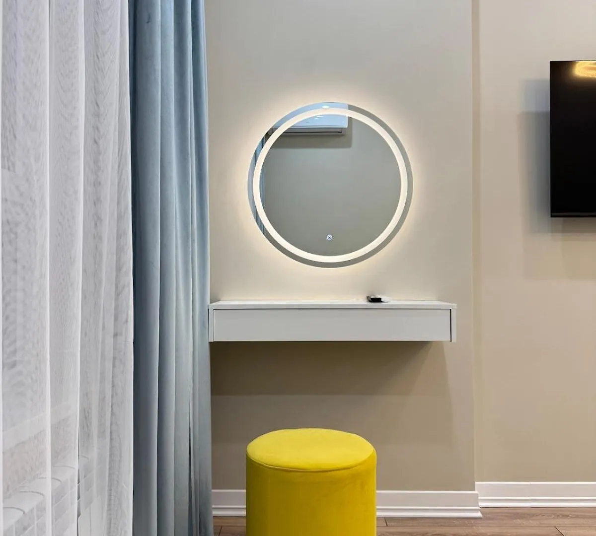 Cozy 1-Bedroom Comfort Class Apartment Almaty